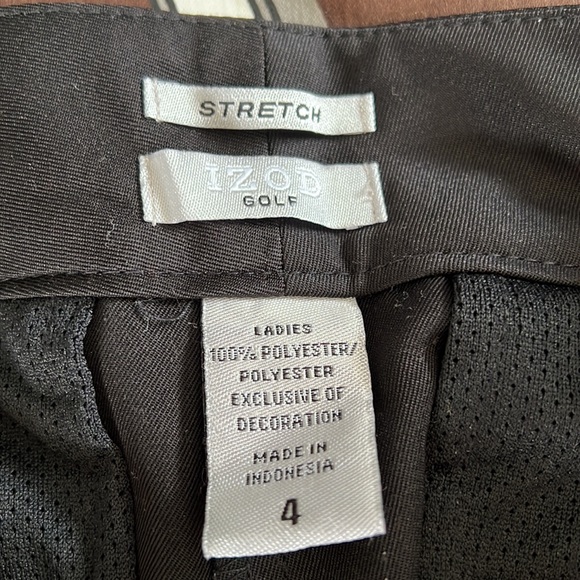 Izod golf capri. - Picture 3 of 3